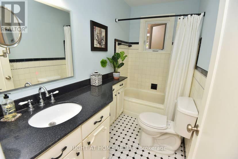 936 Boothman Avenue — photo 19 of 34