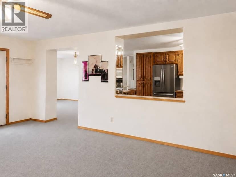 43 1st AVENUE NW — photo 10 of 23