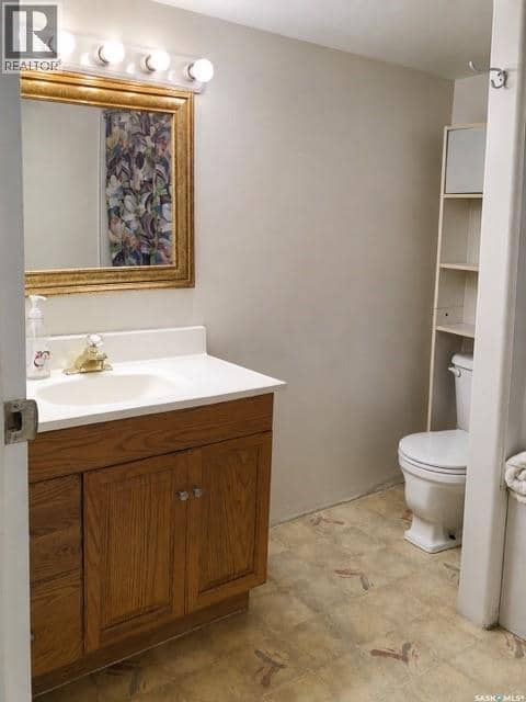 43 1st AVENUE NW — photo 15 of 23