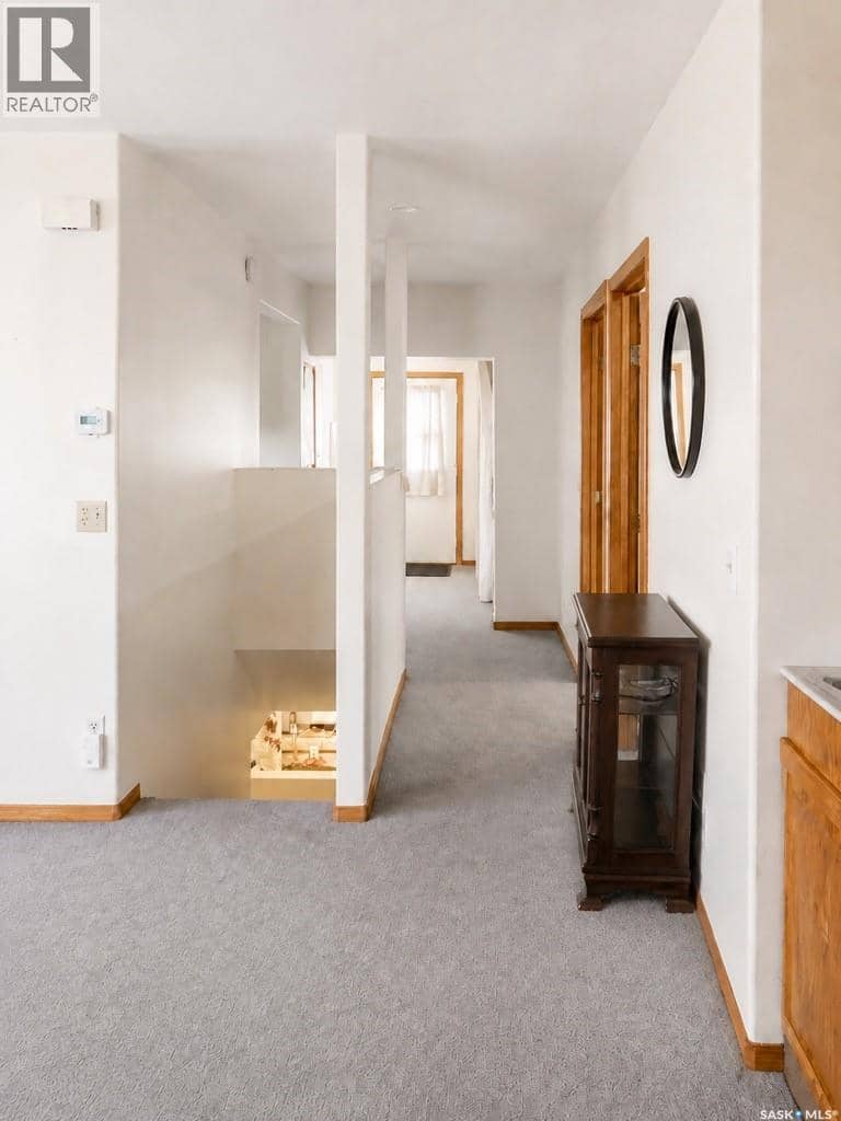 43 1st AVENUE NW — photo 17 of 23
