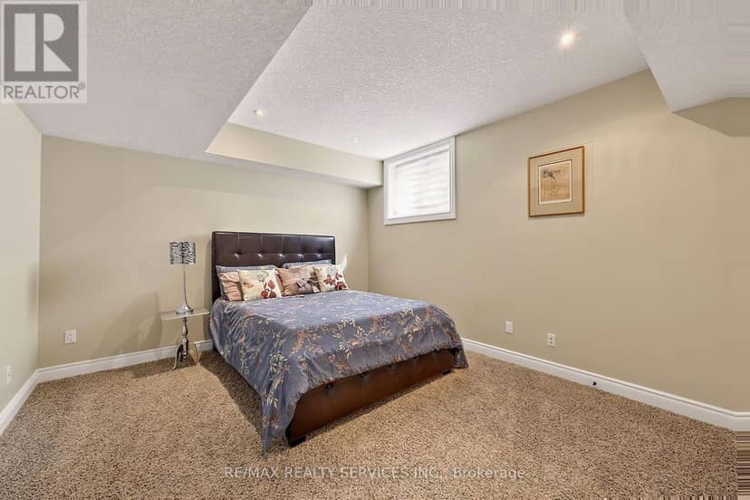 440 Allendale Road — photo 32 of 40