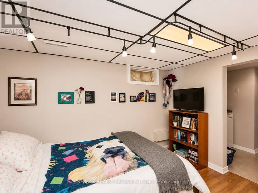 512 First Avenue — photo 11 of 19