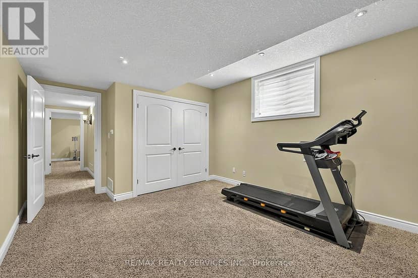 440 Allendale Road — photo 33 of 40