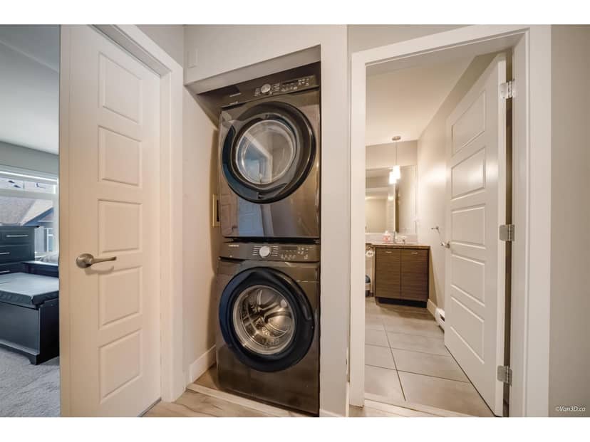 9 6299 144 STREET, Surrey, photo 3
