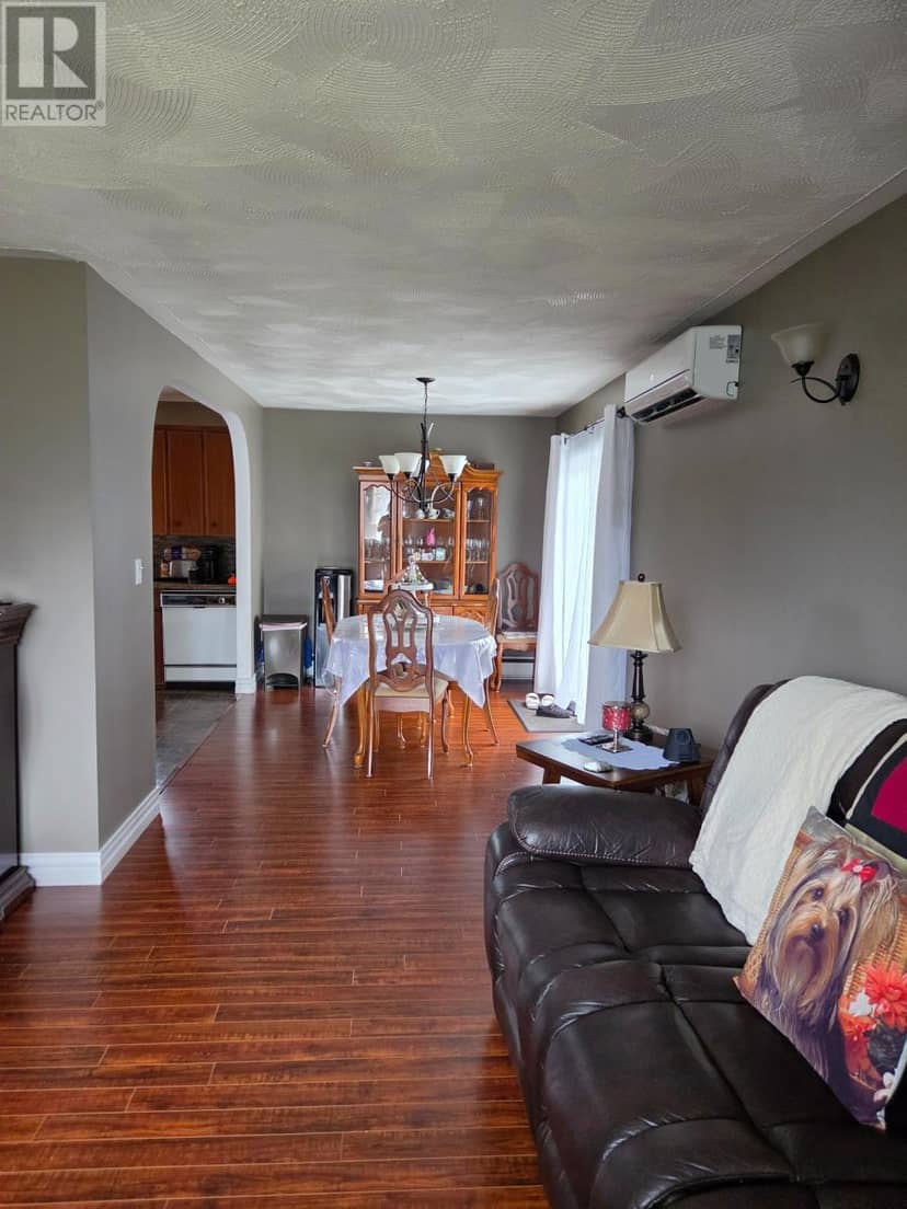 4-6 Manse Road — photo 11 of 21