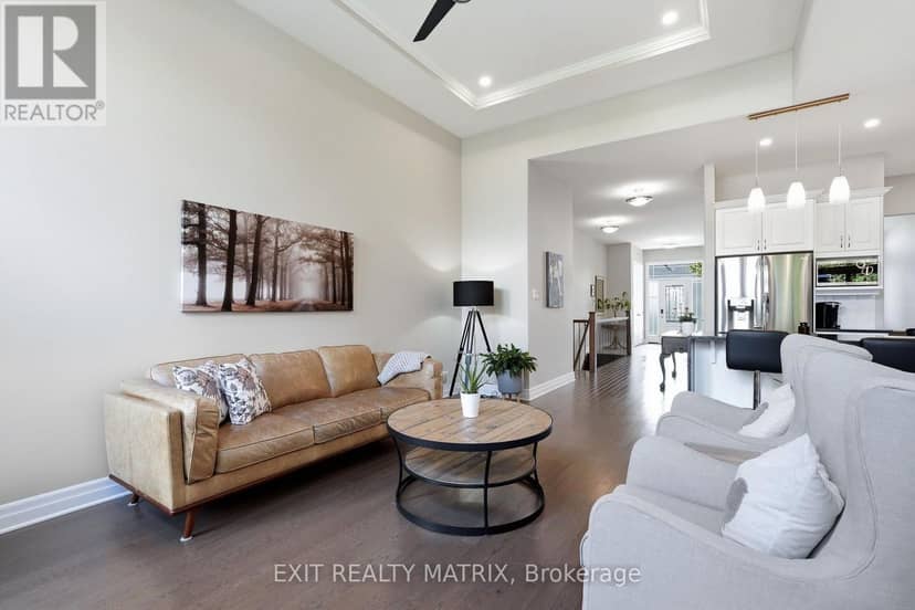 2208 Catherine Street — photo 13 of 40