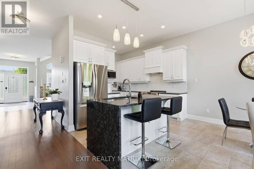 2208 Catherine Street — photo 14 of 40
