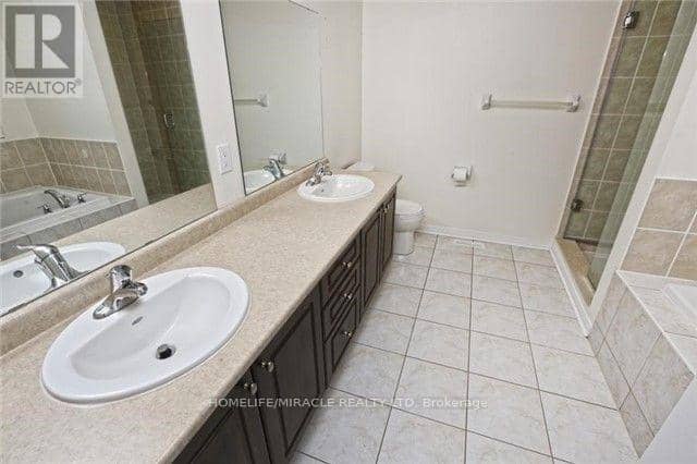 8 Arrowstone Court — photo 14 of 28