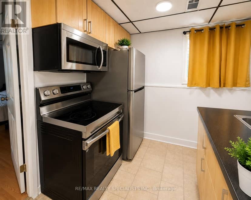 512 First Avenue — photo 14 of 19