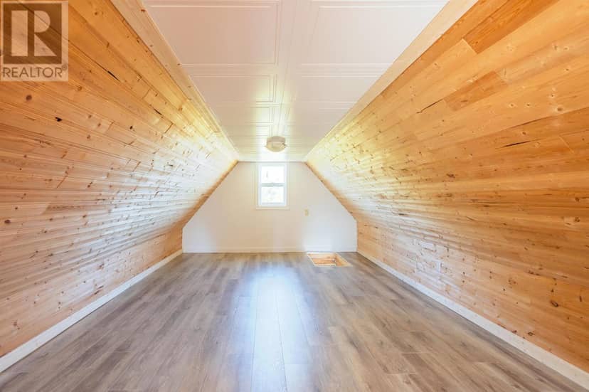 3293 Fort Augustus Road — photo 28 of 34