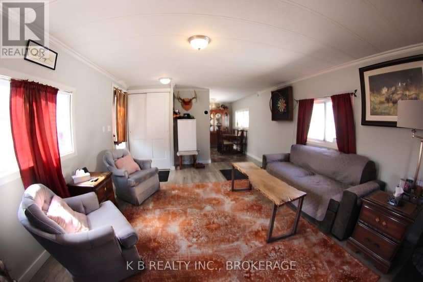 4 Cedar Street W — photo 2 of 19