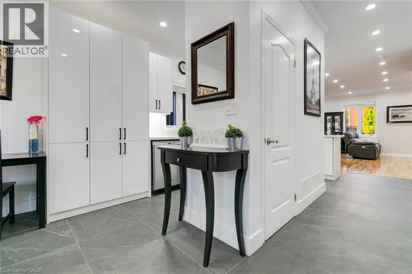 33 PANORAMA Way — photo 7 of 40