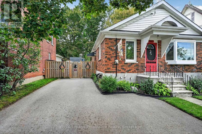 837 Sherburne Street — photo 1 of 31