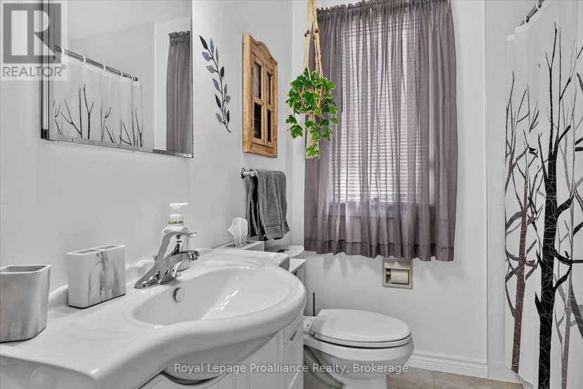 837 Sherburne Street — photo 13 of 31