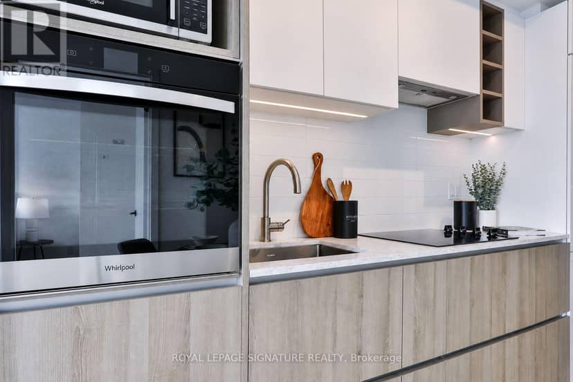 2916 - 319 Jarvis Street — photo 8 of 30