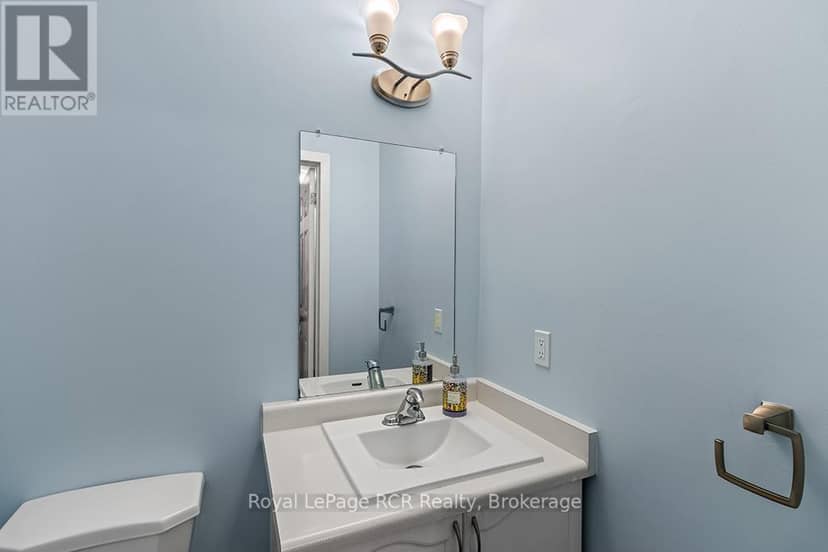 2512 8th Avenue A E — photo 17 of 40