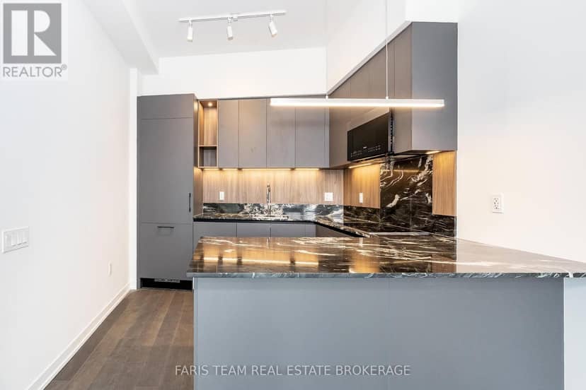 3301 - 39 Mary Street — photo 7 of 37