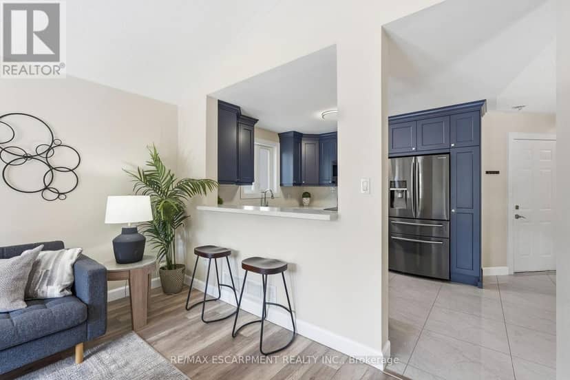 18 Sable Drive — photo 10 of 40