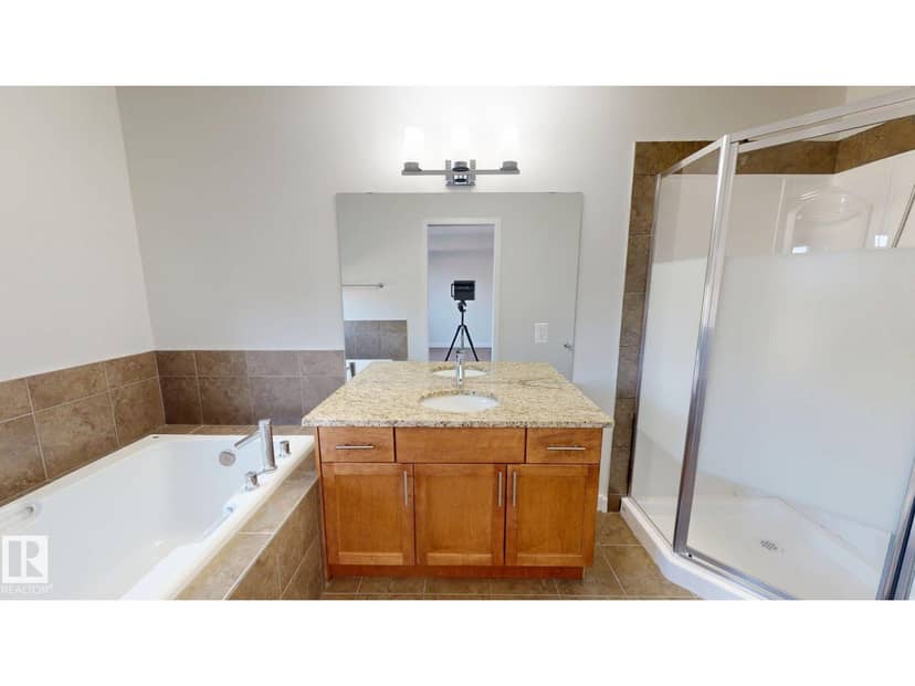 5833 Mullen PL NW — photo 11 of 36