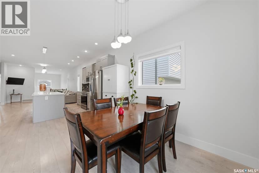 171 Thakur STREET — photo 14 of 40