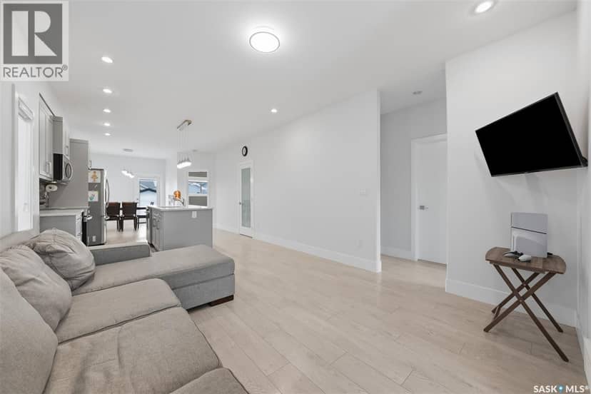 171 Thakur STREET — photo 7 of 40