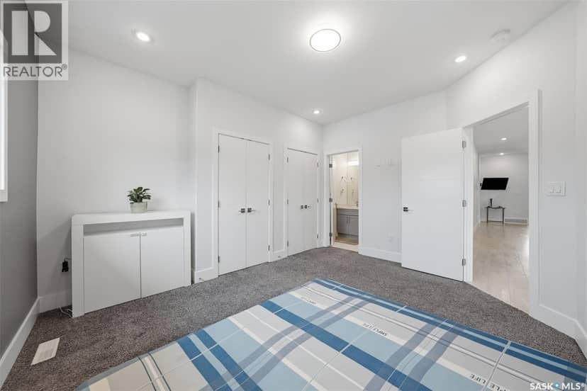 171 Thakur STREET — photo 16 of 40