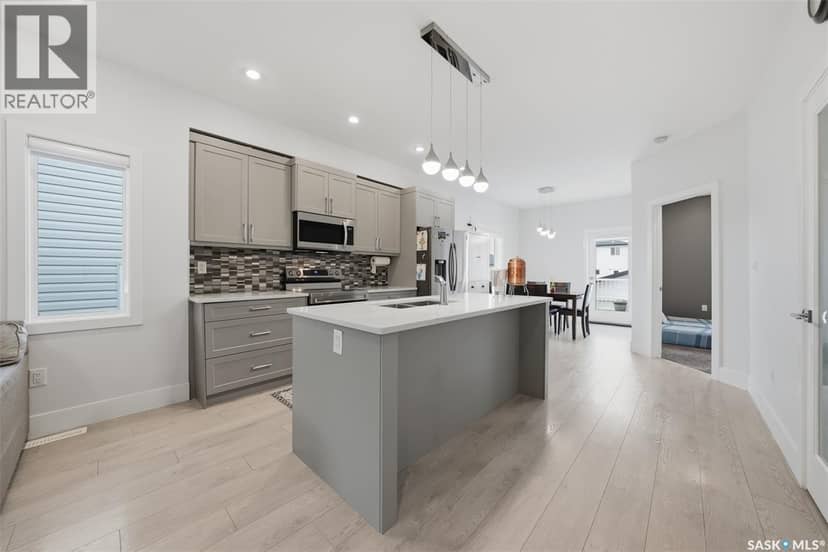 171 Thakur STREET — photo 9 of 40