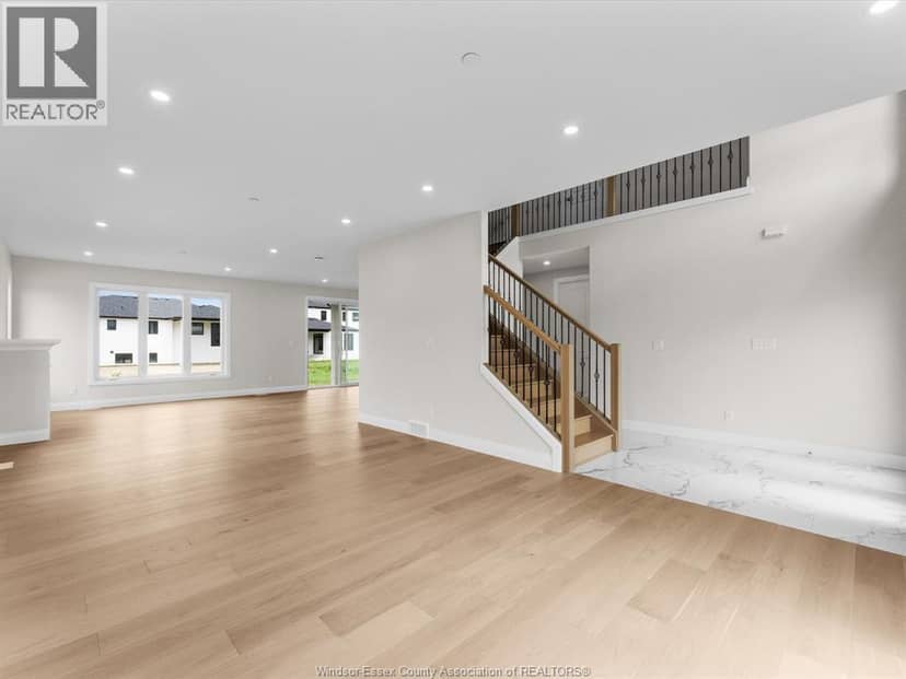 7350 Garnet Crescent — photo 5 of 40