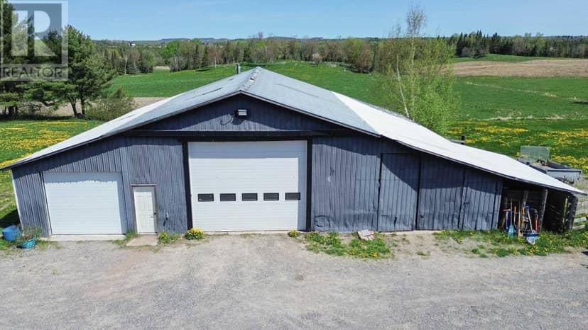 476 Cloudslee RD — photo 3 of 40