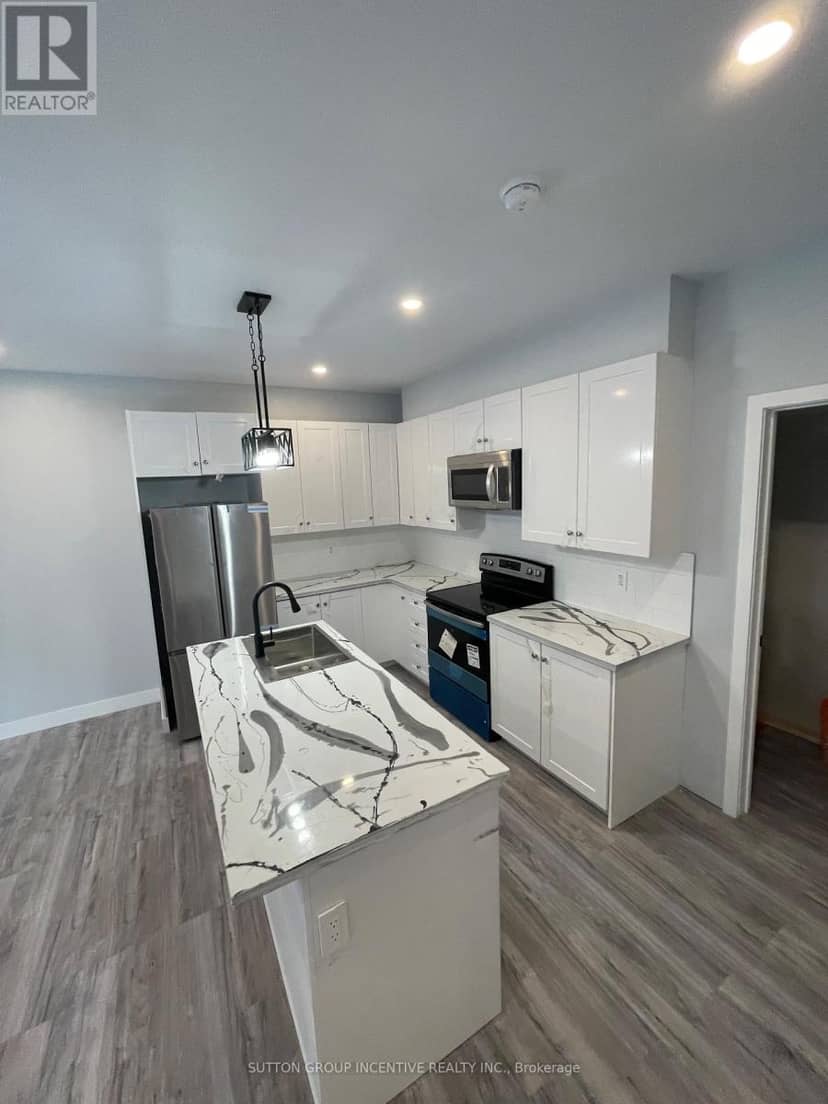 52 Marilyn Avenue S — photo 14 of 15