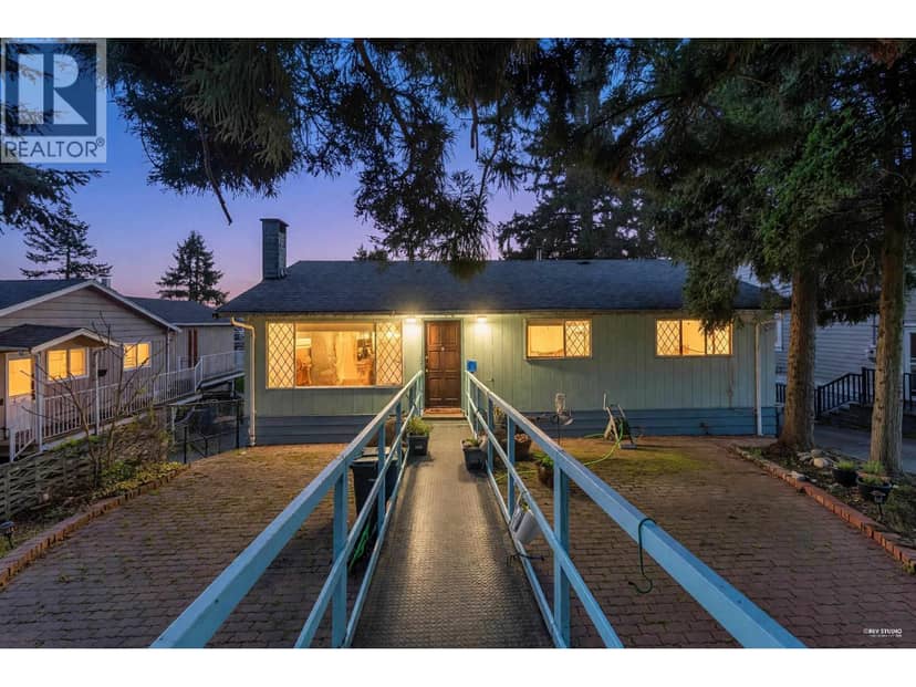 1144 ROCHESTER AVENUE, Coquitlam