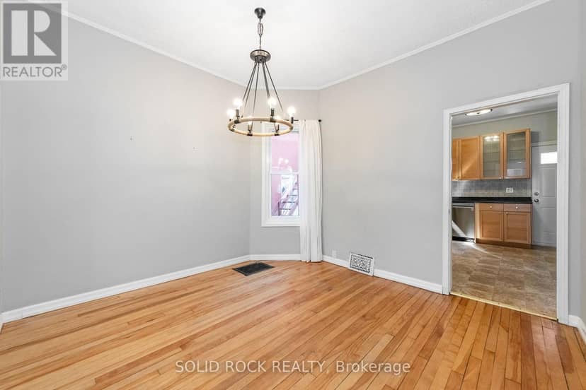 134 Concord Street S — photo 13 of 40