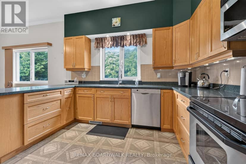 2437 Devine Road, Ottawa, photo 7