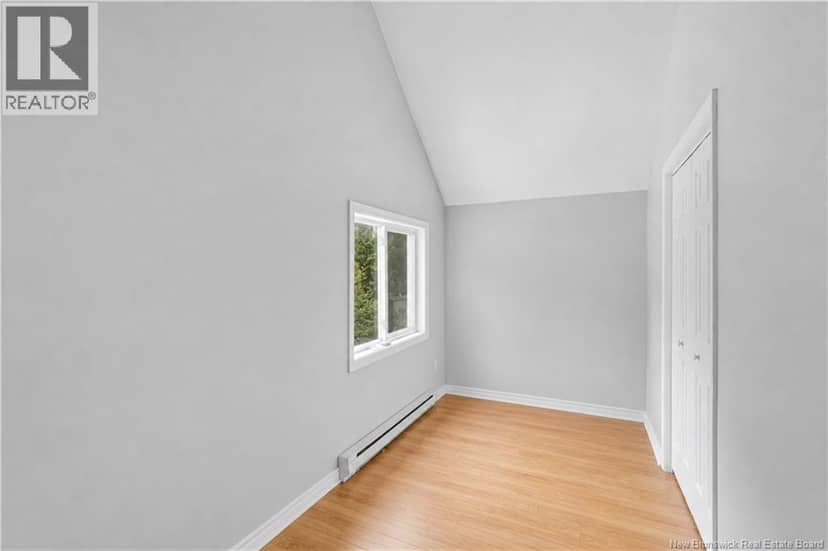 323 Saunders Street — photo 18 of 25