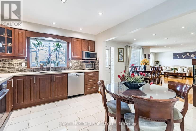 331 Tornado Drive, Bradford West Gwillimbury, photo 6