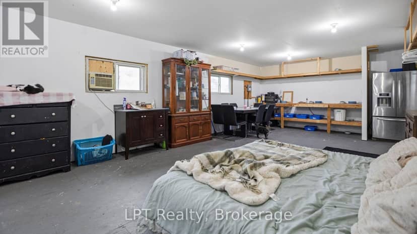 1043 Deloro Road — photo 36 of 40