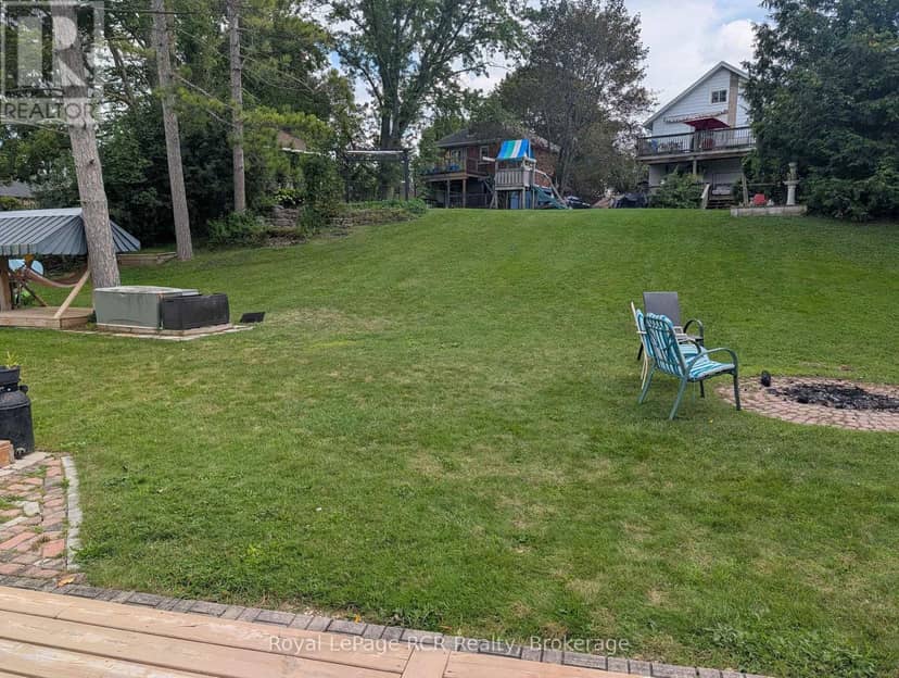 376 George Street E — photo 10 of 29