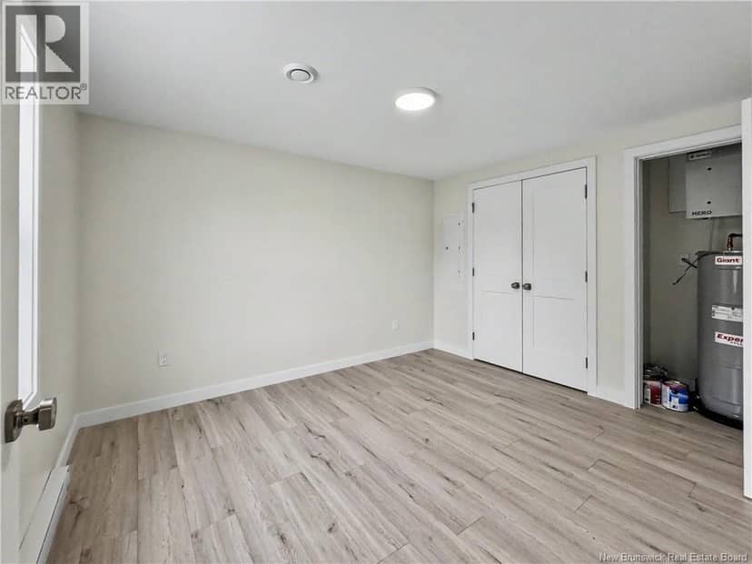 3499 Route 101 — photo 15 of 18