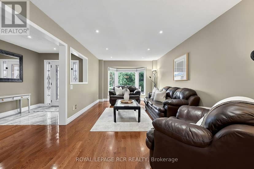 18 McCabe Crescent, Caledon, photo 5