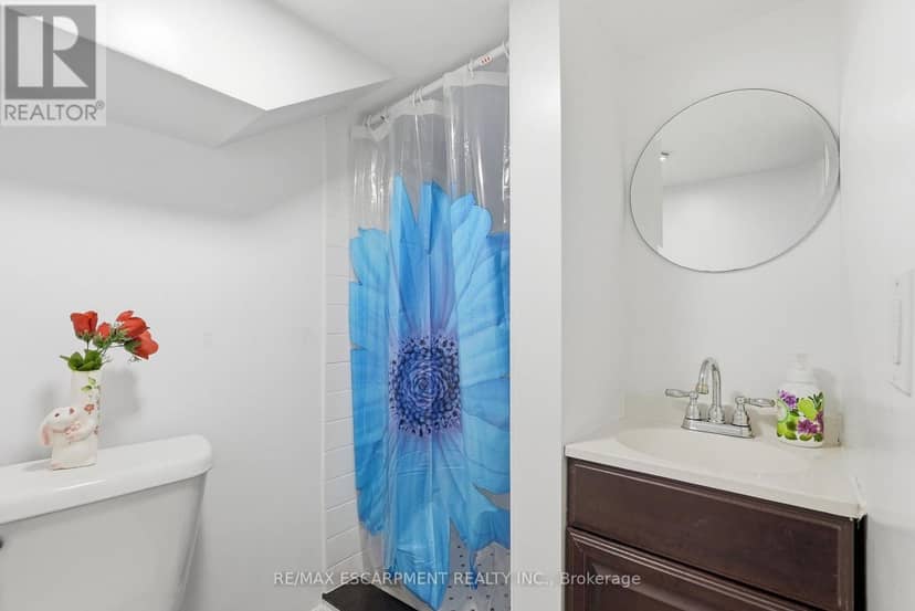 127 Park Row N — photo 22 of 30