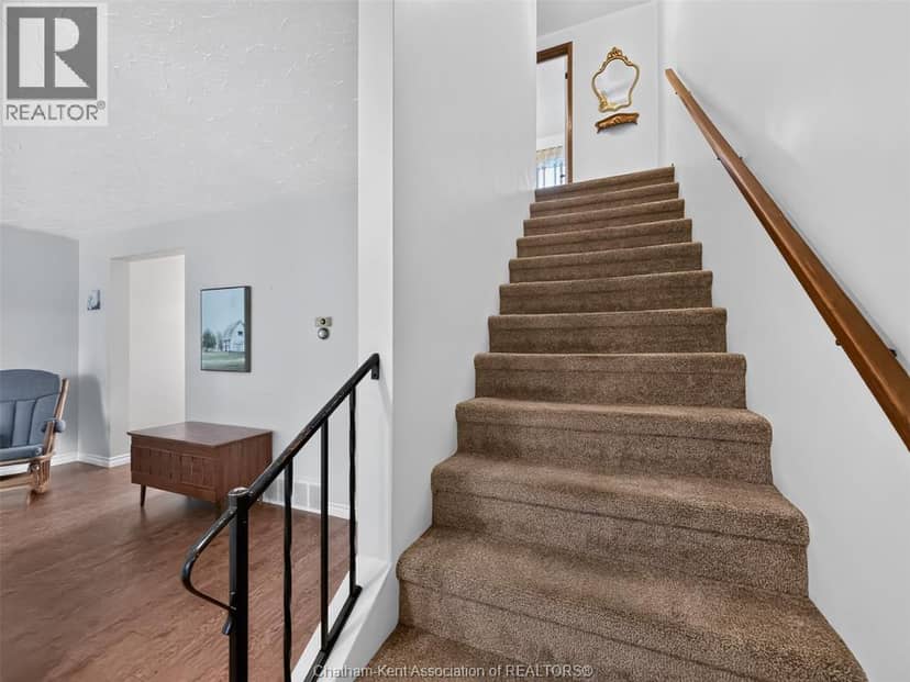 91 Northland DRIVE — photo 14 of 36