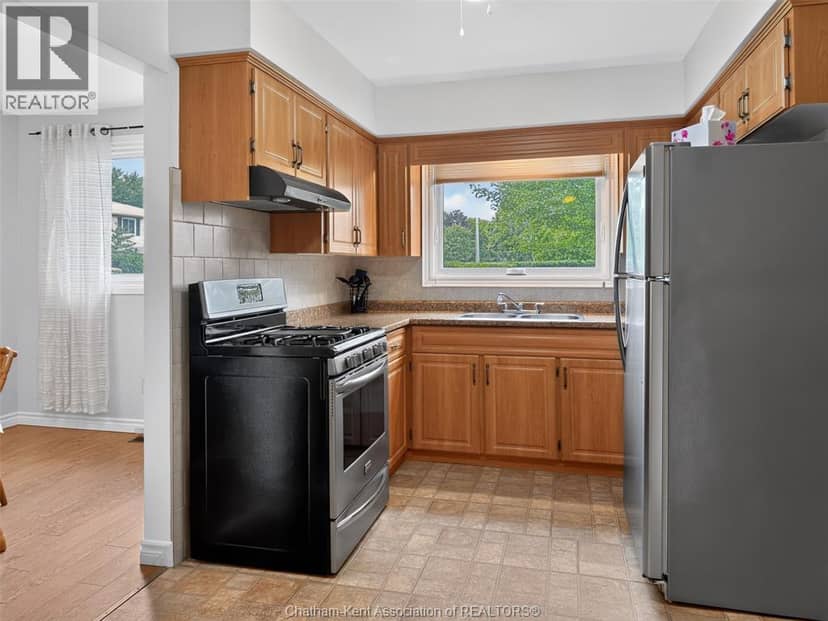 91 Northland DRIVE — photo 8 of 36