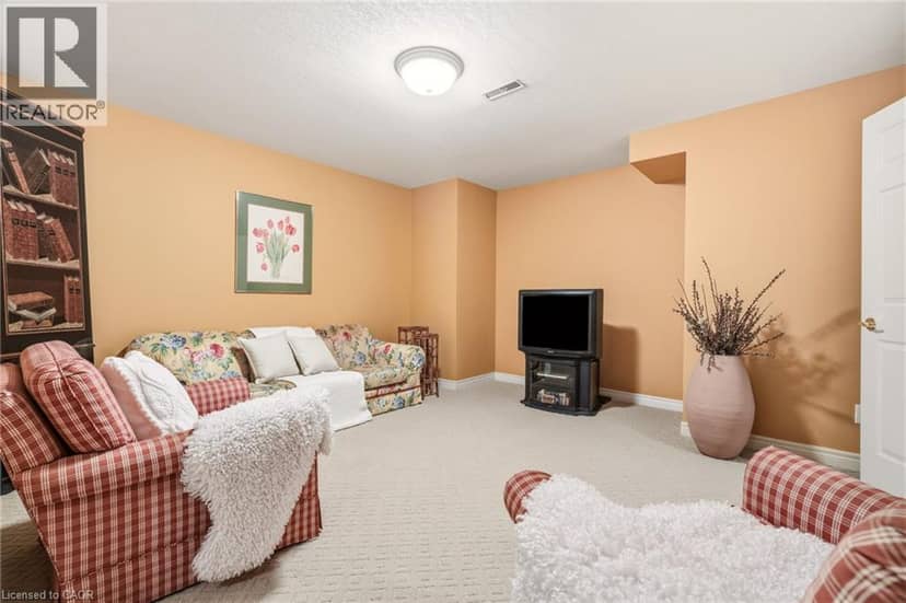 28 MILLCREEK Court — photo 34 of 40