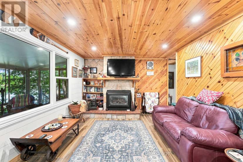 1561 Crystal Lake — photo 8 of 40