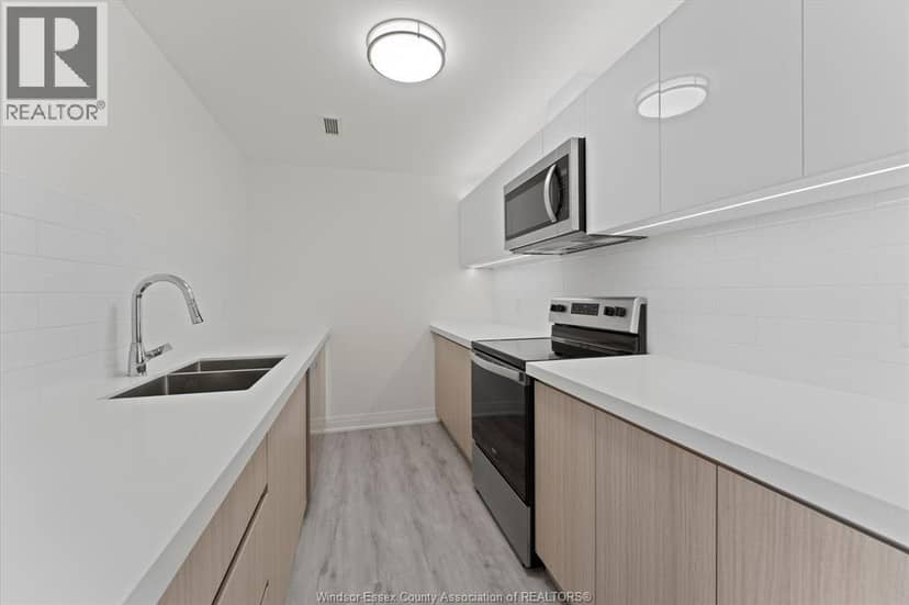 3370 STELLA CRESCENT Unit# 325 — photo 15 of 26