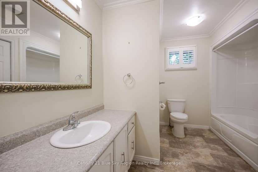 29 Carriage Crescent — photo 23 of 40