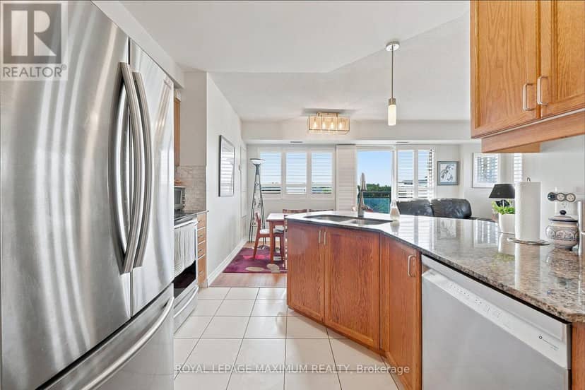 402 - 7730 Kipling Avenue — photo 6 of 32