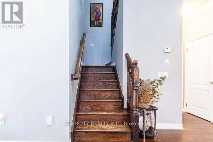 52 McPherson Road — photo 20 of 40