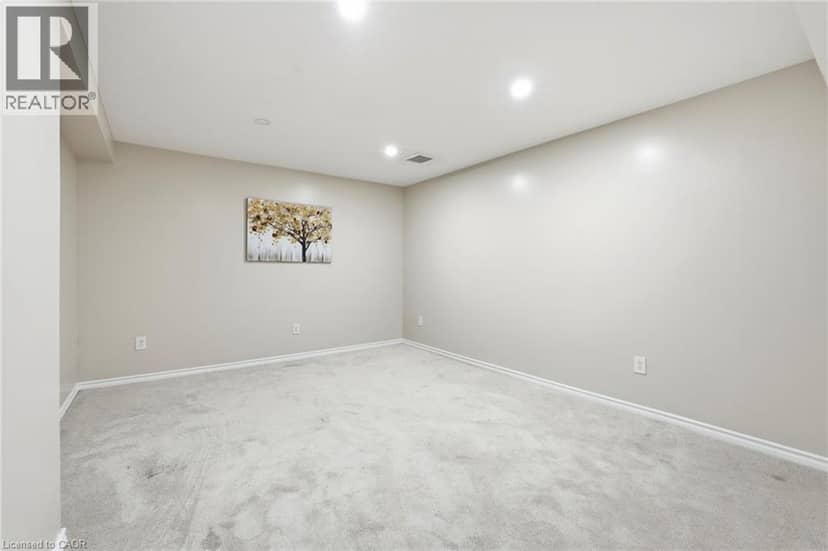 18 SABLE Drive — photo 32 of 40