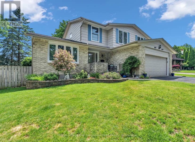 67 Bartlett Crescent — photo 1 of 40